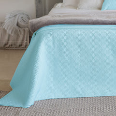 Diamond Cotton Coverlet Set with Shams
