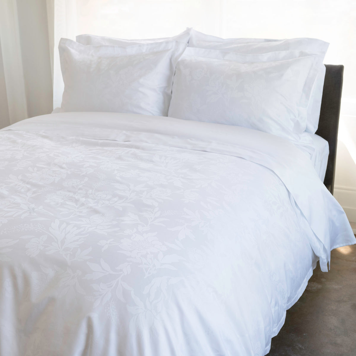 Giza 92 Flora Duvet Cover and Shams