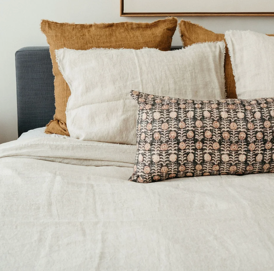 Lina Linen Duvet Cover & Shams Set Chambray