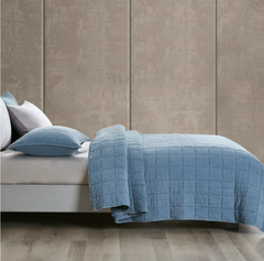 Squares 100% Cotton Coverlet Set With Shams
