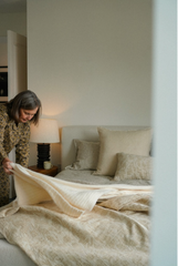 Snug Throw Blanket Shade Cream 50'x60"