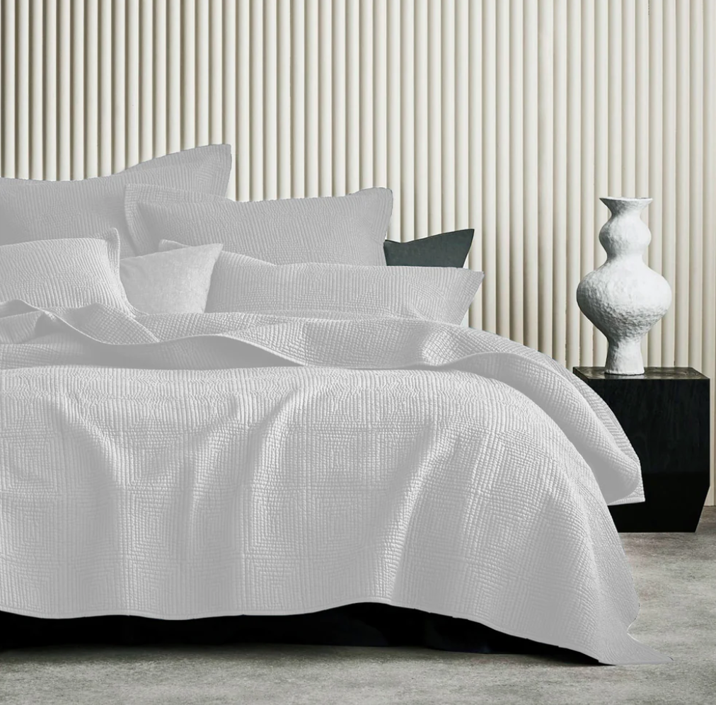 Studio Collection Grid Coverlet Set White