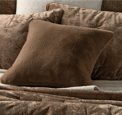 Lounge Ivory Quilted Bedding Collection