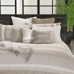 Lola Quilt Collection