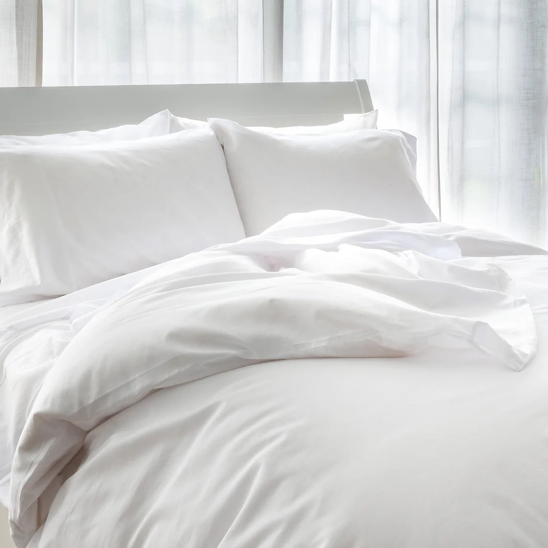 Porto Sateen Duvet Cover & Shams