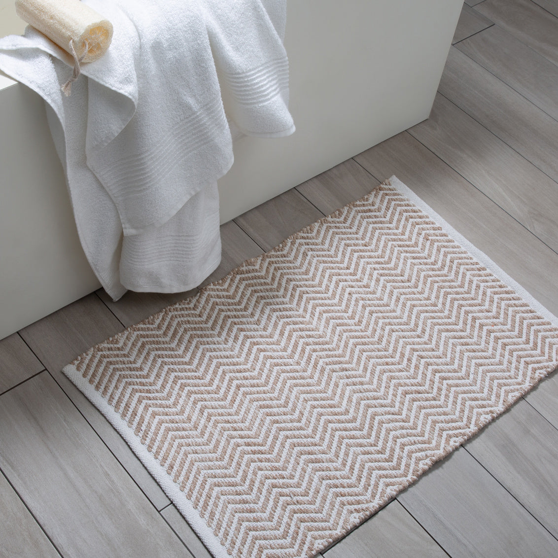 Avignon 20"x30" Hand Loom 1600 GSM Bath Mat