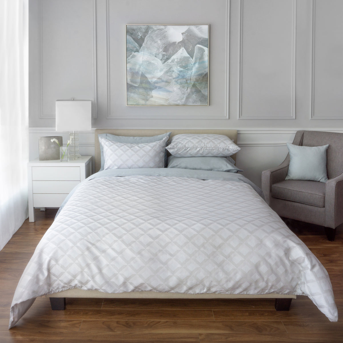 Quadra Duvet Cover and Shams