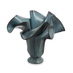 hilbron sculpted vase