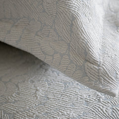 Laurel Coverlet and Shams